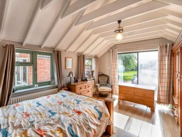 House for sale in Costhorpe, East Midlands