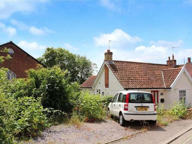 House for sale in Halesworth, East Suffolk