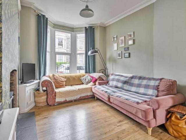 House for sale in Feckenham, City Of Bristol