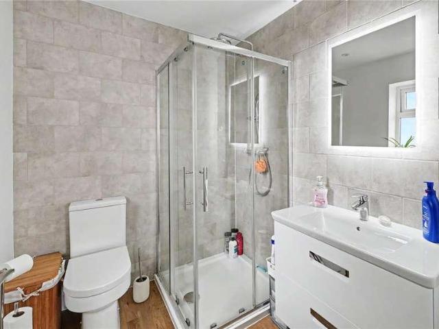 House for sale in Thorpe Marriott, Broadland