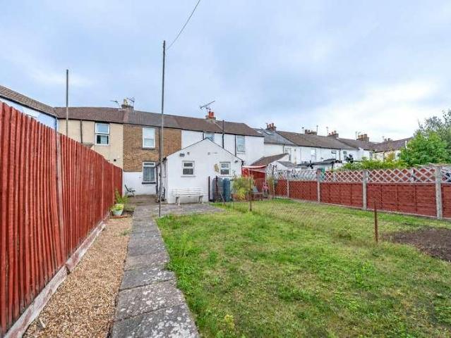 House for sale in Penenden Heath, Maidstone