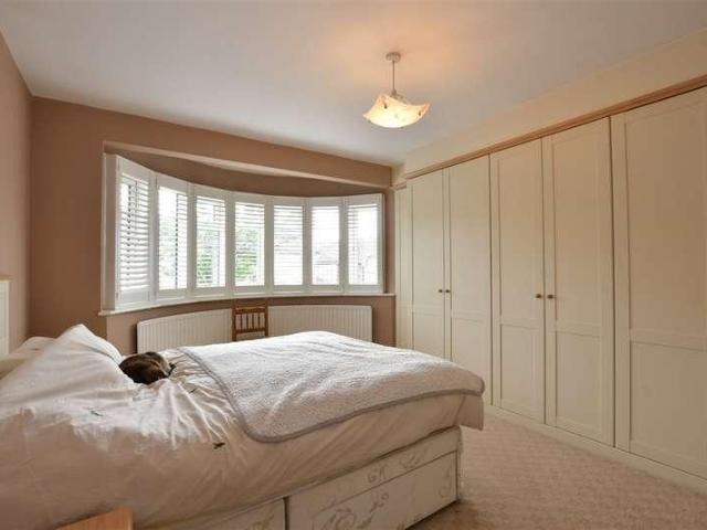 House for sale in Chigwell, Epping