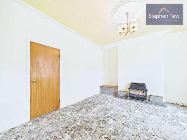 House for sale in Hawes Side, Blackpool