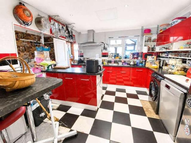 House for sale in Cross In Hand, East Sussex