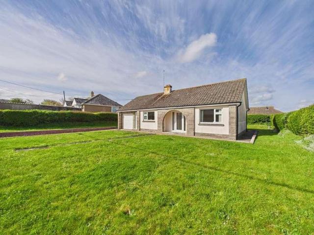 House for sale in Marhamchurch, Cornwall