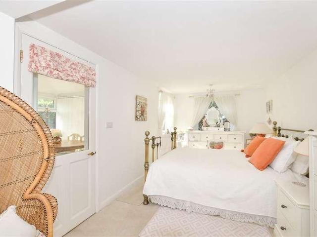 House for sale in Lower Dicker, Cross In Hand