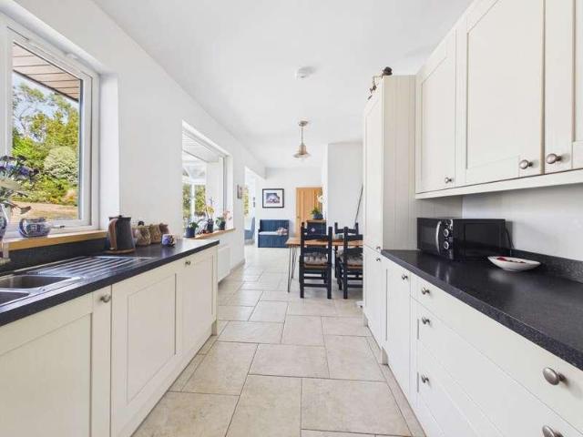 House for sale in Bleadon, North Somerset