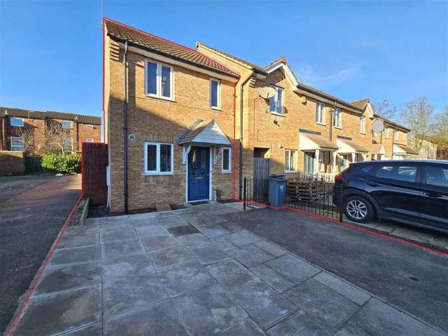 House for sale in Old Wharf, City Of Leicester