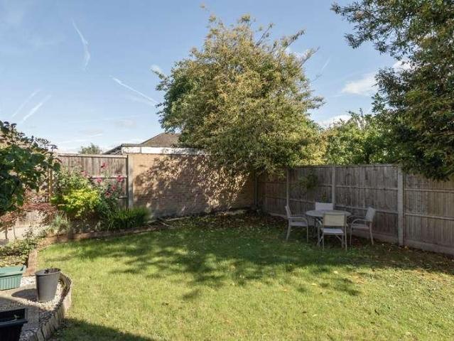 House for sale in Northwood, Greater London