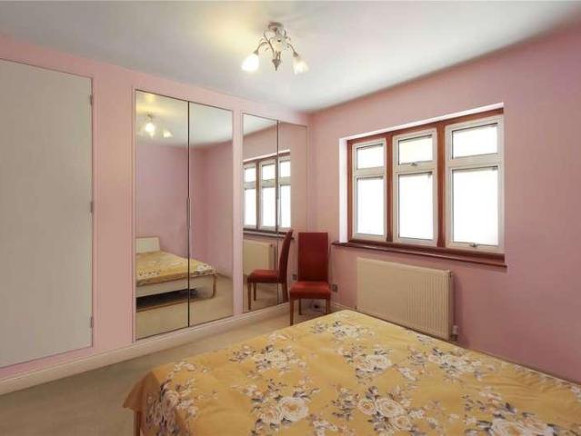 House for sale in Alton Barnes, Essex