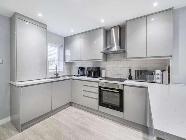 House for sale in Winkfield, Bracknell Forest
