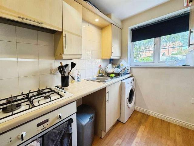House for sale in Elmfield, Leicestershire