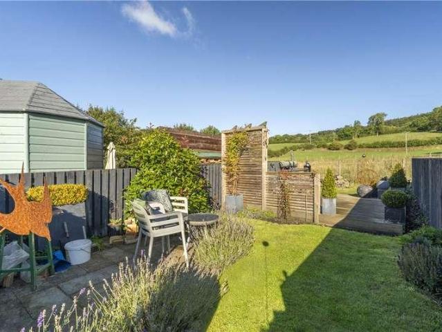 House for sale in Esholt, West Yorkshire