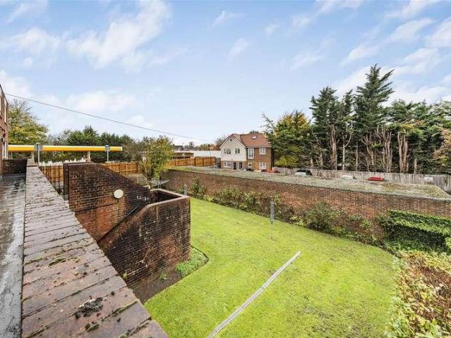 House for sale in Clewer Village, Windsor