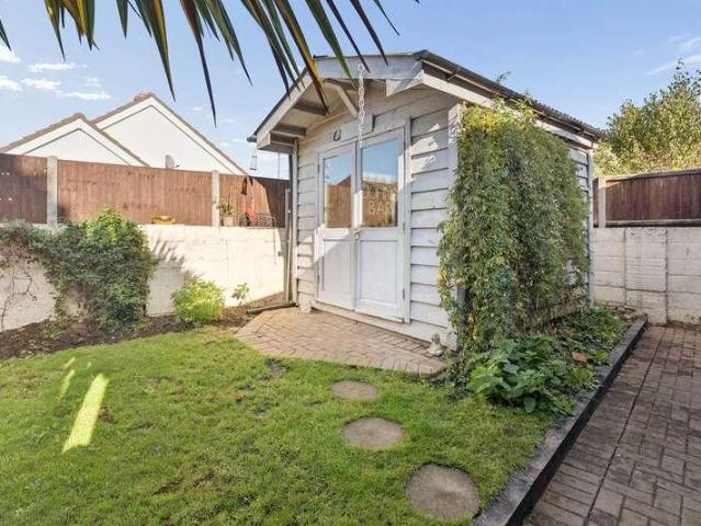 House for sale in Greenhill, Canterbury