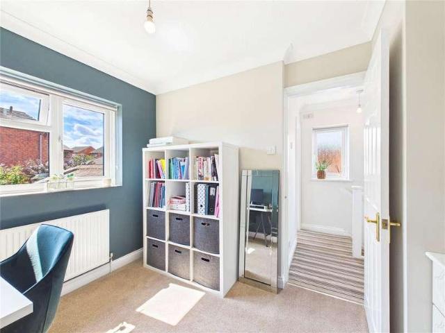 House for sale in St. Peter the Great County, St Peters