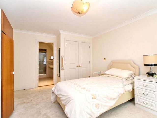 House for sale in Eastbourne, East Sussex