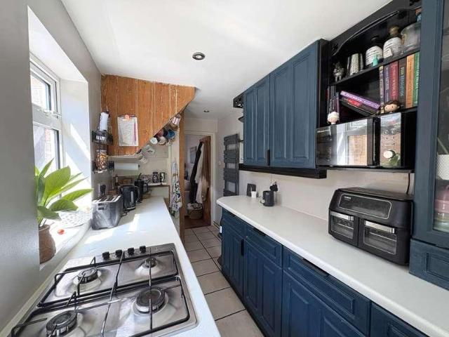 House for sale in Chipping Hill, Essex