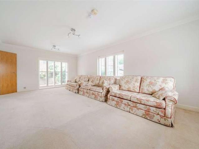 House for sale in Bolton Low Houses, Hampshire