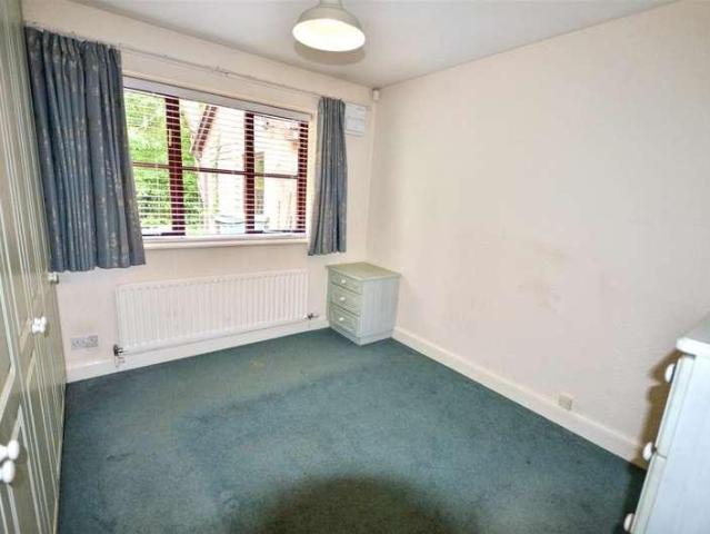 House for sale in Oultoncross, Stafford