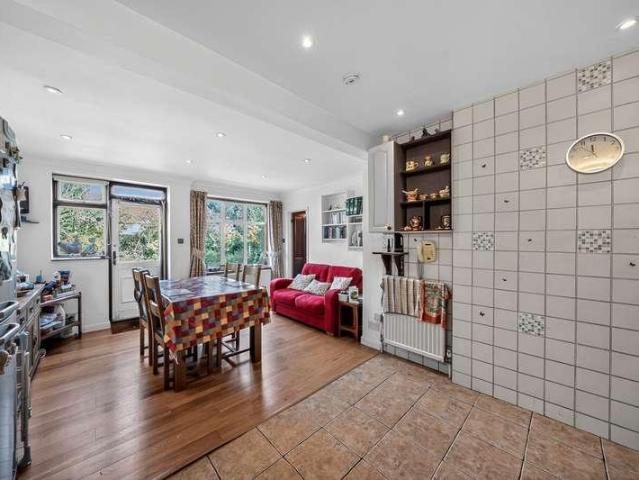 House for sale in Northwood, Greater London