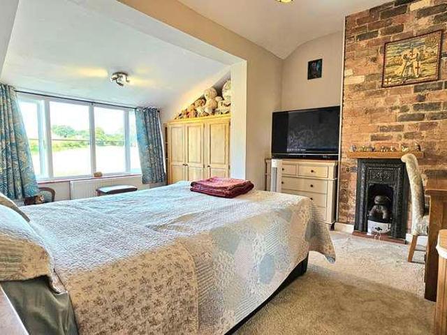 House for sale in Churchill, Wyre Forest