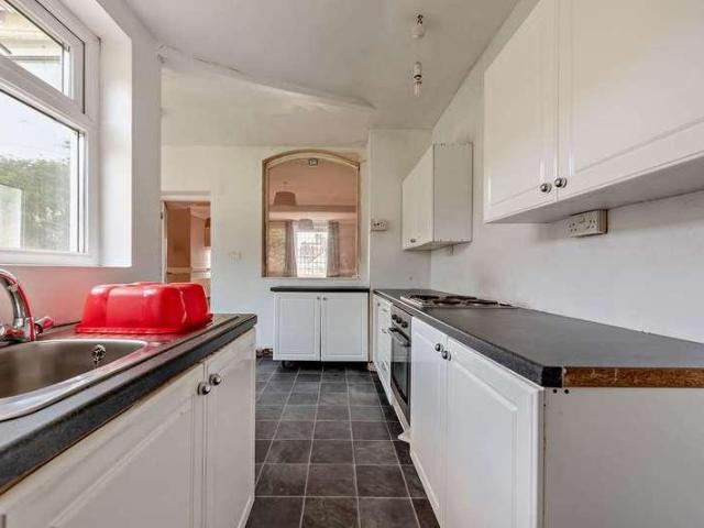 House for sale in Blaenhonddan, Neath