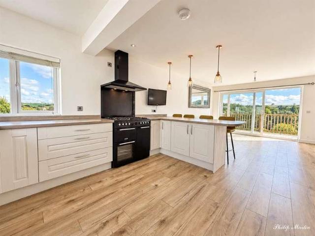 House for sale in Tresillian, St. Clement