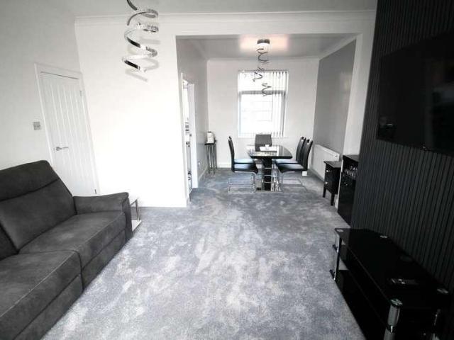 House for sale in Houghton Le Spring, New Penshaw