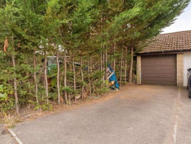House for sale in Yate Rocks, Yate