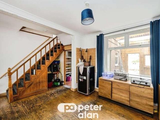 House for sale in Plasmarl, Swansea