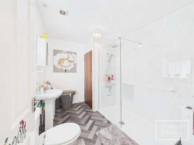 House for sale in Ynysybwl and Coed-y-cwm, Ynysybwl