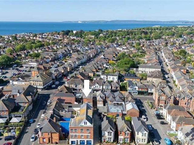 House for sale in Pokesdown, Bournemouth