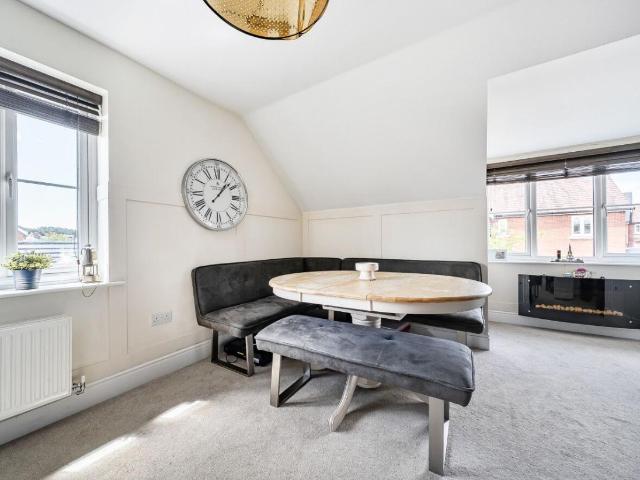 House for sale in Barton Stacey, Hampshire