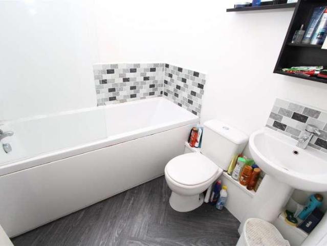 House for sale in Simpson Green, Bradford