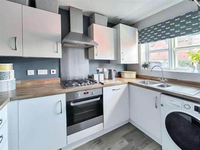 House for sale in Meon Vale, Alderminster
