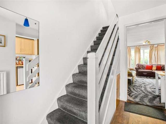 House for sale in The Hermitage, Woking