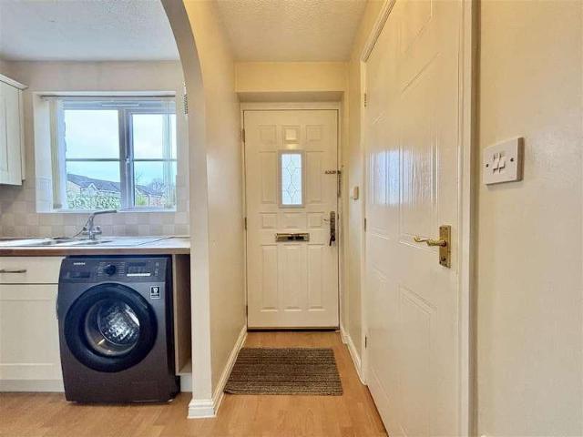 House for sale in Westwood Park, West Yorkshire