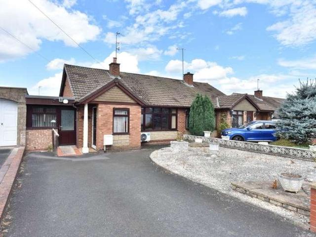 House for sale in Pensnett, West Midlands