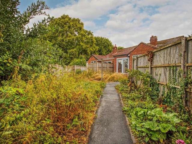 House for sale in Mickleover, East Midlands