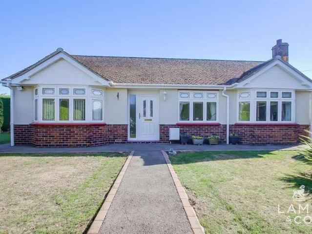 House for sale in Clacton-on-Sea, Tendring