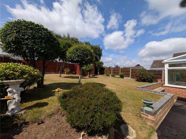 House for sale in Berry Hill, Potters Corner