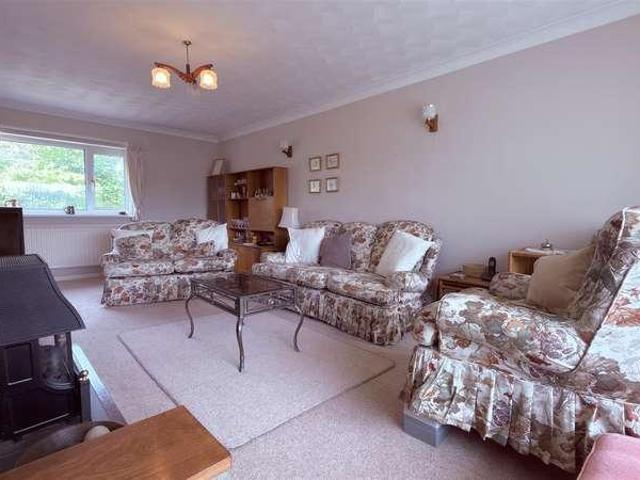 House for sale in Hirwaun