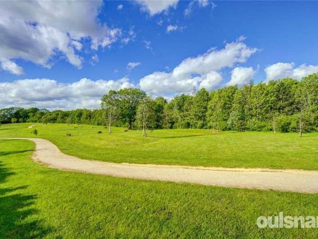 House for sale in Primsland, Crookhill