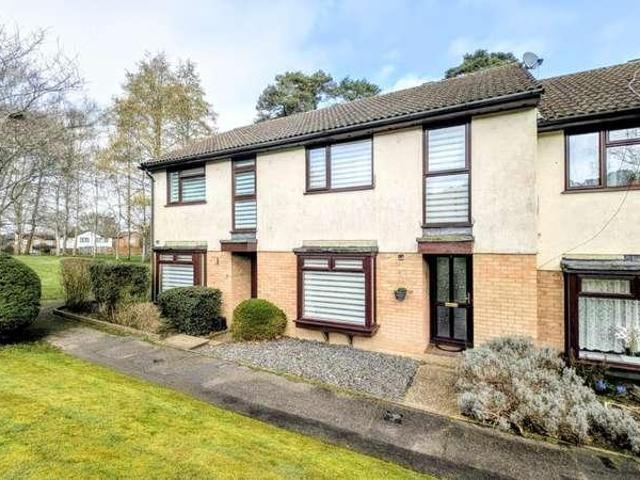 House for sale in Hollywater, Bolton Low Houses