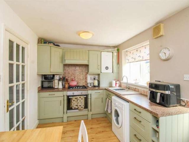 House for sale in South Kirkby and Moorthorpe, South Kirkby