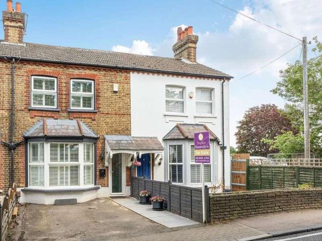 House for sale in Hayes, Greater London