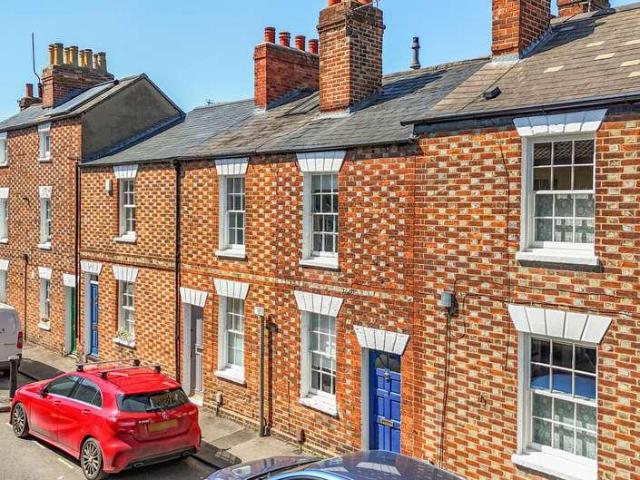 House for sale in The Slade, Oxfordshire