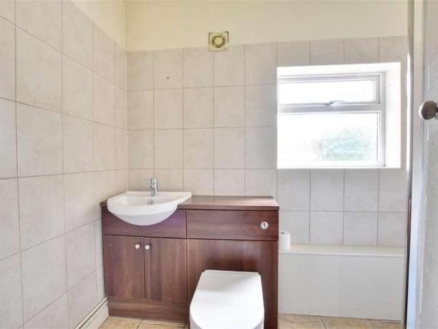 House for sale in Peasmarsh, Rother