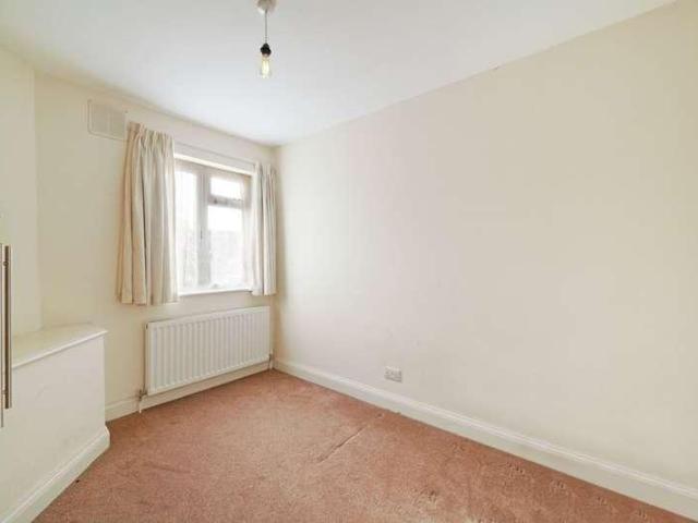 House for sale in Lane, Greater London